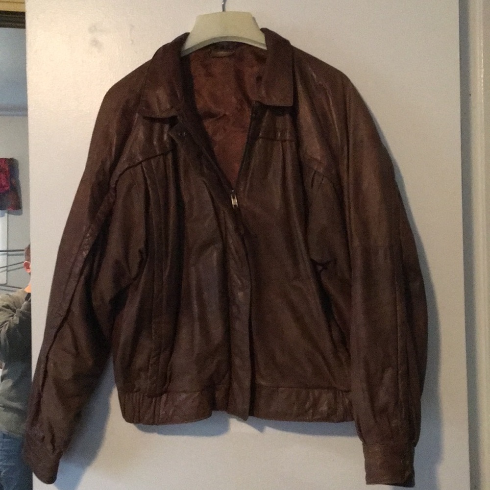 Leather Coat-women’s- great shape
